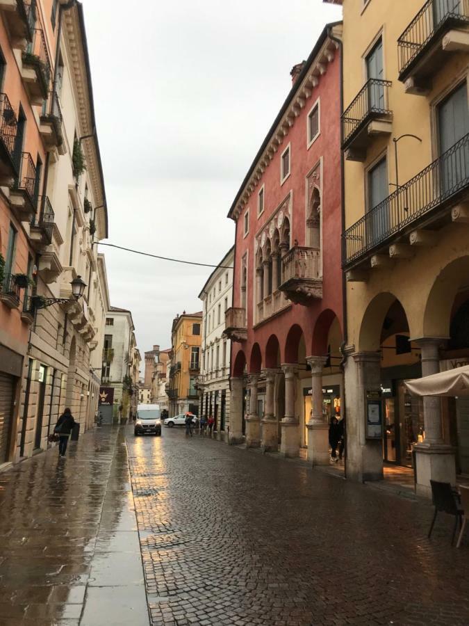 Apartamento Le Terrazze Vicenza Exterior foto