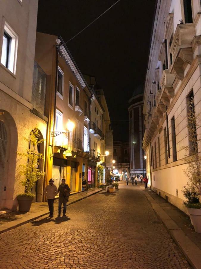 Apartamento Le Terrazze Vicenza Exterior foto
